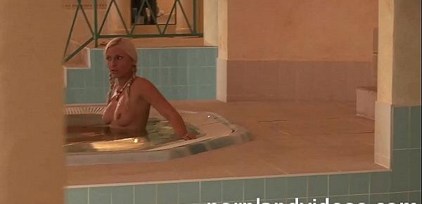  blonde teen Emmy fucking stranger in sauna